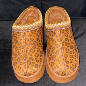 Charlotte Russe Leopard Print Platform Clogs in Brown and Tan